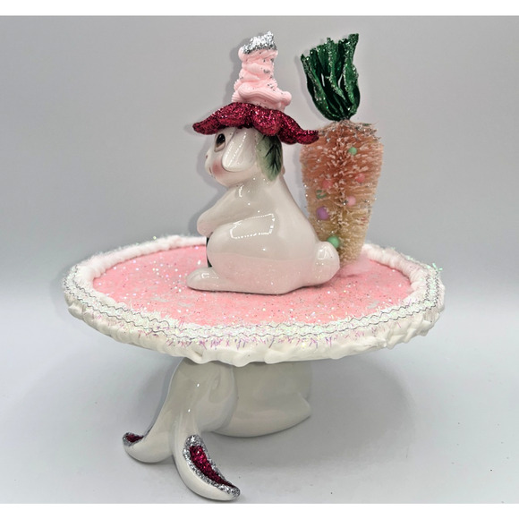 Vintage Ceramic Bunny Sitting on Cake Stand Bottle Brush Carrott Tree Flower Hat - Picture 16 of 16